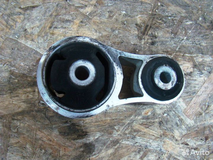 Mazda CX 7 Опора двигателя задняя