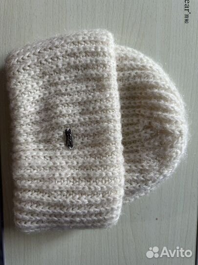 Шапка женская вязаная