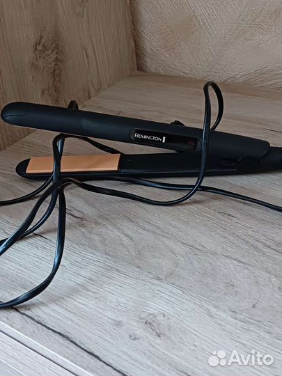 Выпрямитель для волос remington