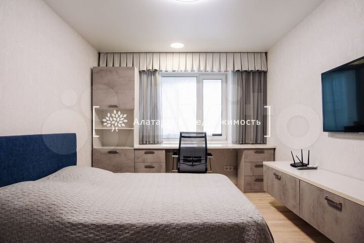 3-к. квартира, 81,2 м², 4/6 эт.