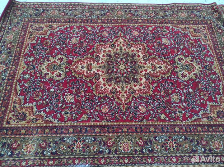 Ковер бу шерстяной