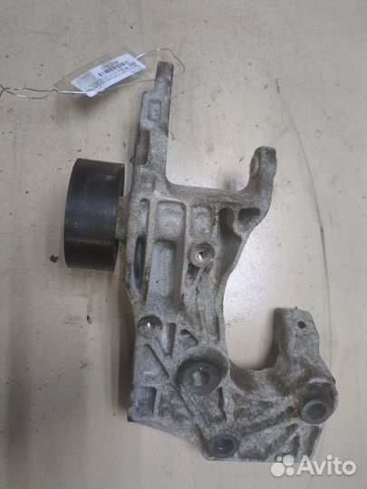 Кронштейн кондиционера Opel Mokka, 2013