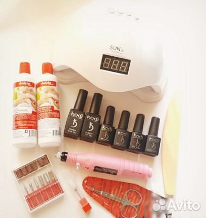 Набор для маникюра аппарат+лампа+лаки+инструменты