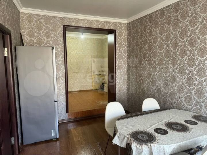 3-к. квартира, 82 м², 1/5 эт.