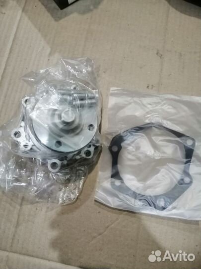 Помпа водяная Toyota 2L, 3L, 5L#, 00