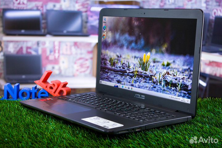 Ноутбук Asus для не требовательных Игр
