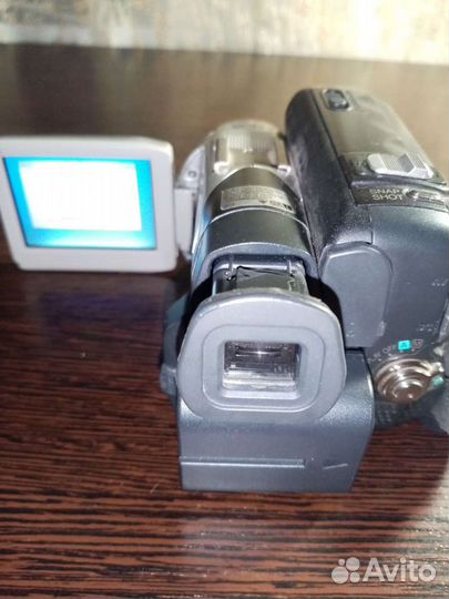 Видеокамера JVC GR-D420E