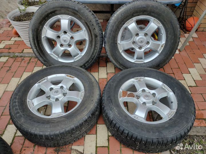 Колеса зимние Toyota Land Cruiser в сборе hakka 7