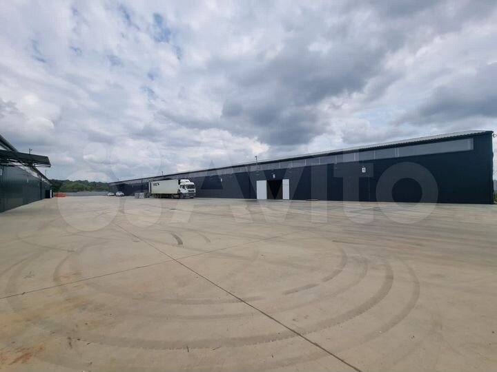 Склад, 2400 м²