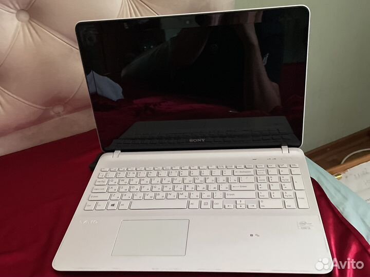 Sony Vaio svf152a29v