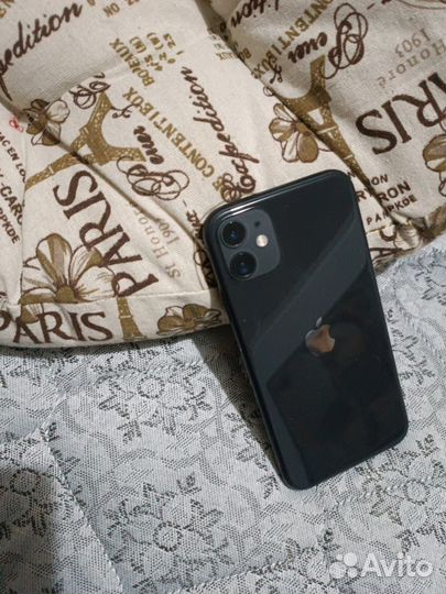 iPhone 11, 128 ГБ