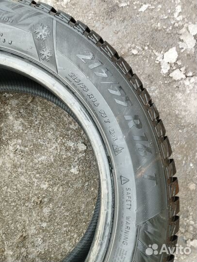 Matador MP 50 Sibir Ice 215/55 R16 93T