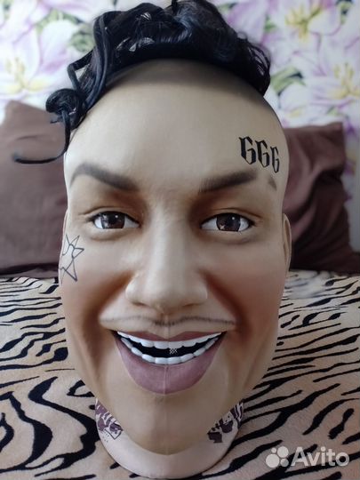 Голова ростовой куклы моргенштерн