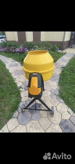 Бетоносмеситель EAC 180 л