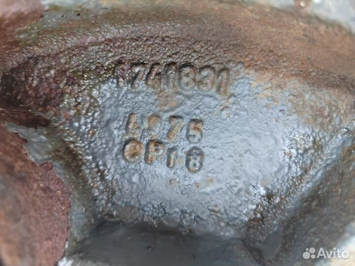 2026649 Кронштейн энергоаккумулятора правый