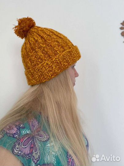 Шапки разные, снуды