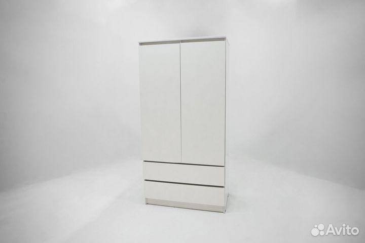 Шкаф с выдвижными ящиками