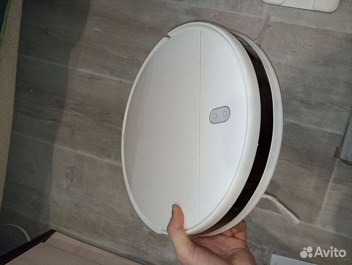 Робот пылесос Xiaomi Vacuum- mop Essential 2 щетки