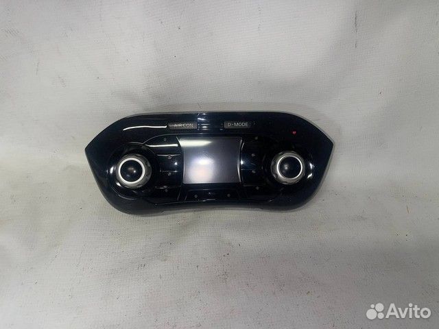 Блок управления климат-контролем Nissan Juke