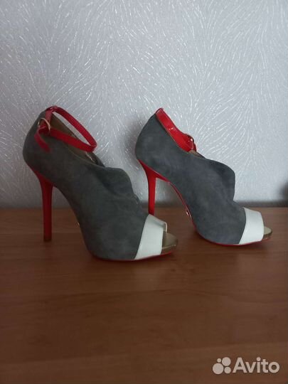 Туфли ботильоны