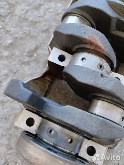 Коленчатый вал Mazda 3 BK 1.6 z601