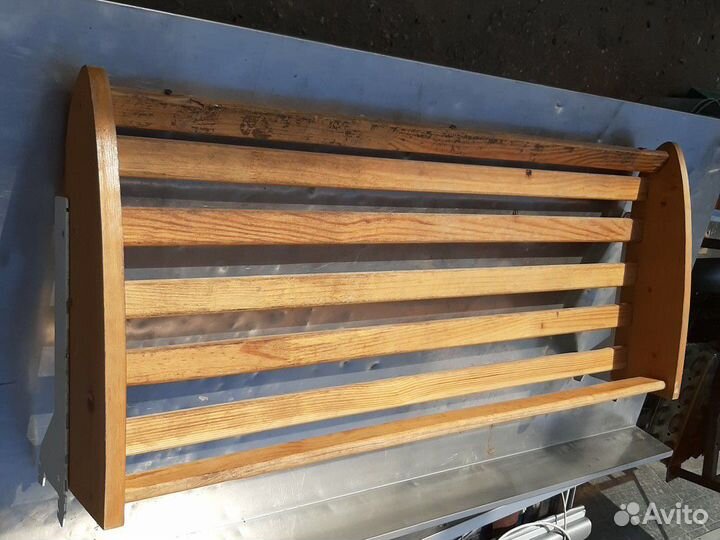 Полка стелажная