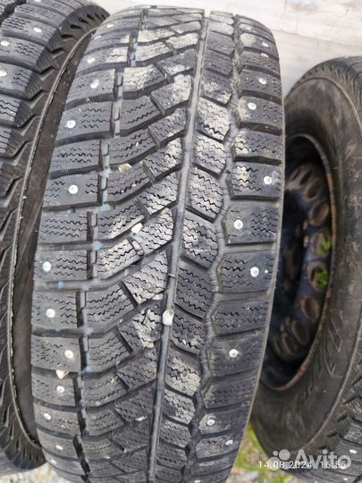 Viatti Brina Nordico V-522 205/65 R16 95T