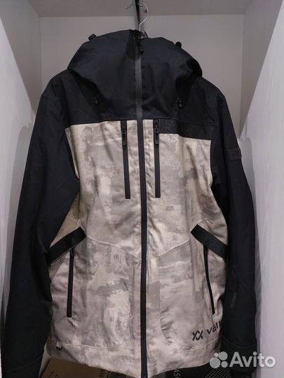 Горнолыжная куртка мужская Volkl