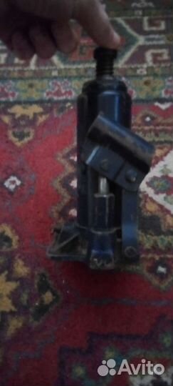 Домкрат гидравлический