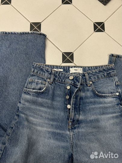 Джинсы Mango