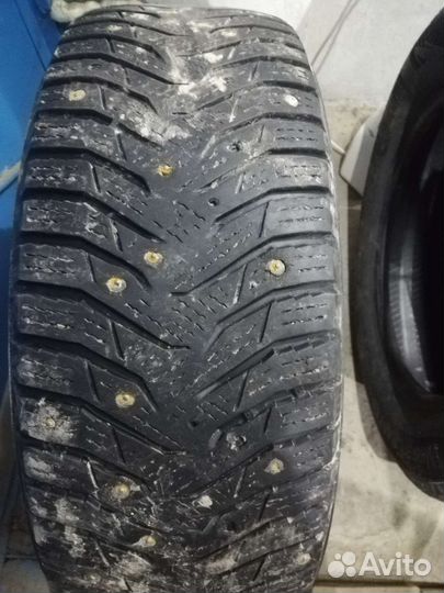 Kumho WinterCraft Ice WI31 215/65 R16 98T