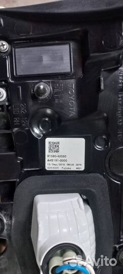 Фонарь внутренний задний правый Toyota Rav 4 XA 50