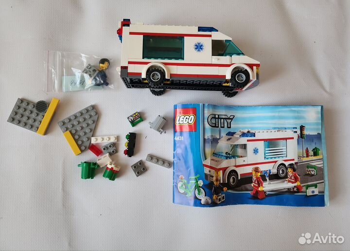 Lego 70640 и 4440 оригинал не хватает