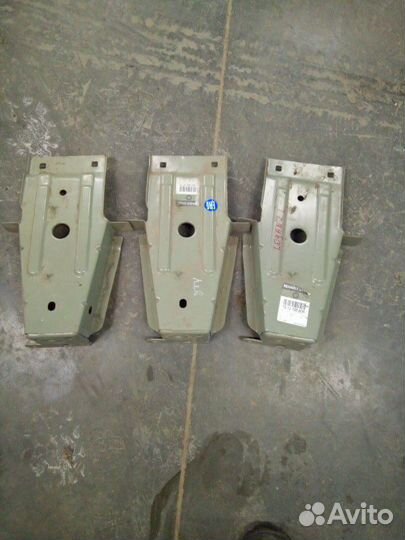 Усилитель лонжерона передний левый Renault Logan 2