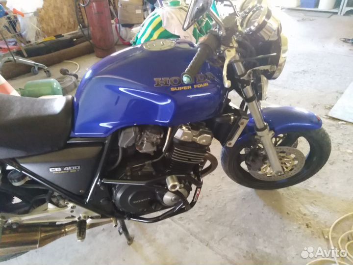 Honda CB 400 sf