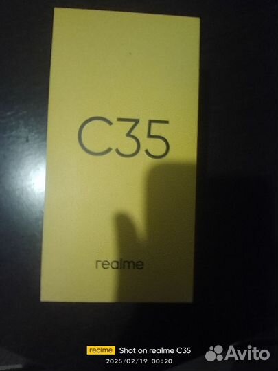 Коробка от Realme C35