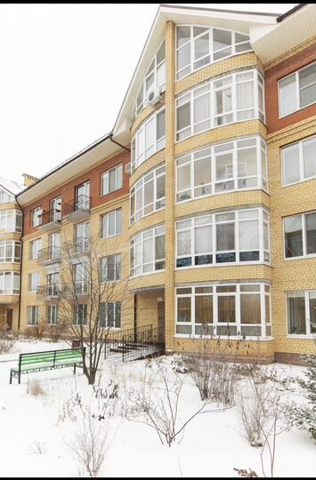 Квартира-студия, 47 м², 1/4 эт.