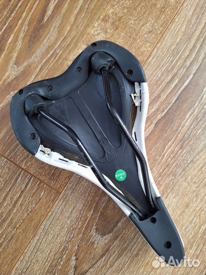 Седло сиденье Forward для велосипеда
