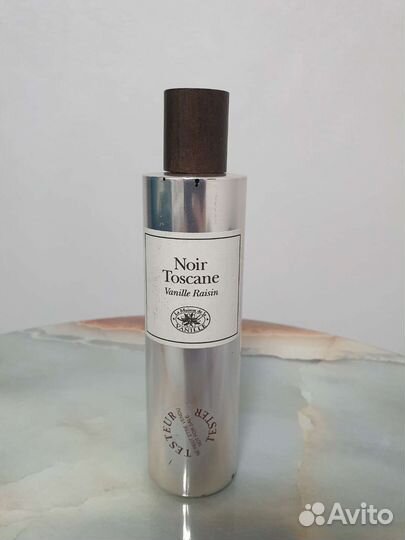 Noir Toscane,La Maison de la Vanille