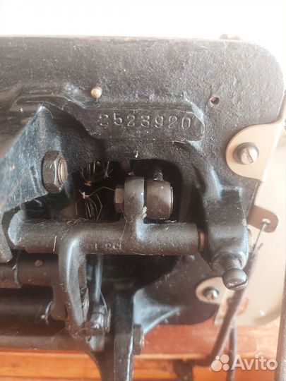 Швейная машинка пмз Им. Калинина СССР