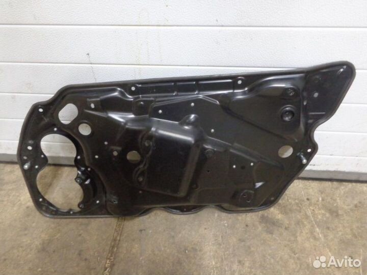 Кронштейн Volkswagen Passat B6 BZB