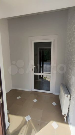 Сдаю в аренду нежилое помещение, 137.8 м²