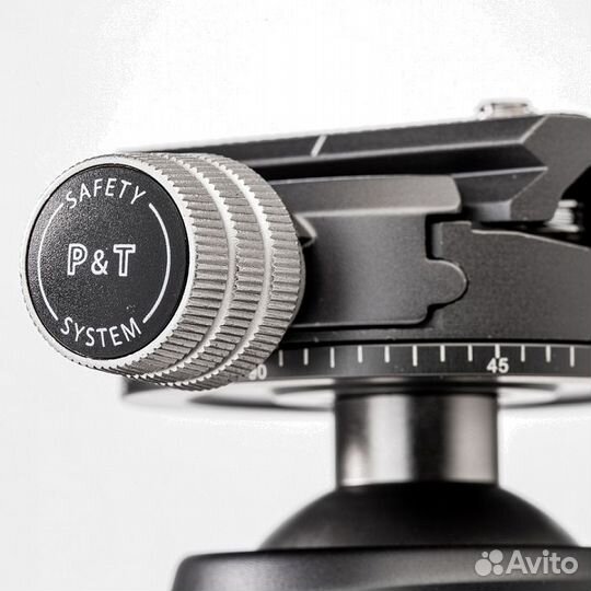 Шаровая голова Benro GX35 Dual Panoramic/Arca-swis