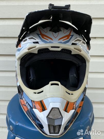 Шлем для мотоцикла кроссовый