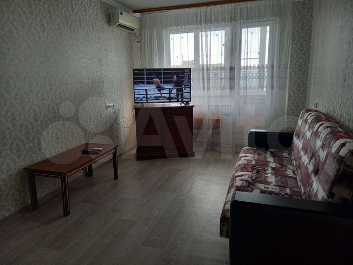 2-к. квартира, 52 м², 10/10 эт.