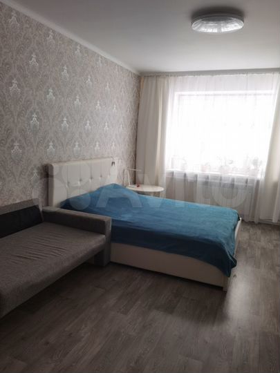 2-к. квартира, 54 м², 1/10 эт.