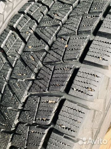 Bridgestone Blizzak DM-V1 225/65 R17