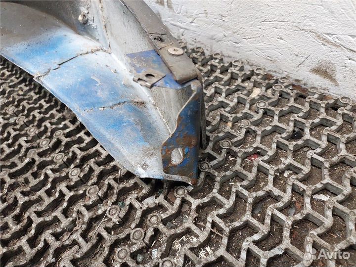 Крыло Volkswagen Golf 3, 1995