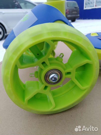 Новый Детский 3-х колесный самокат KMS