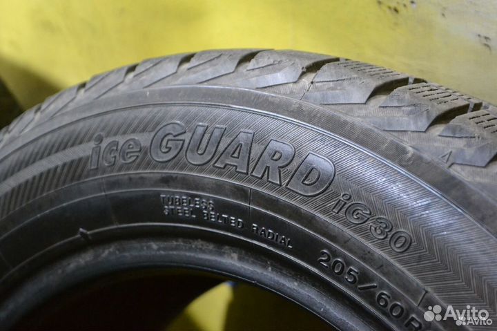 Yokohama Ice Guard IG30 205/60 R16